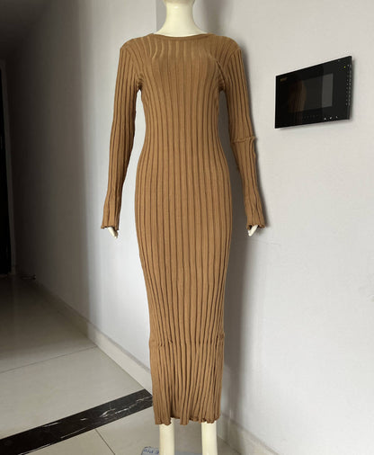 Robe pull longue côtelée couleur camel